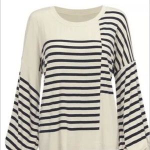 CAbi Box Stripe Tee, Size Small, like new condition